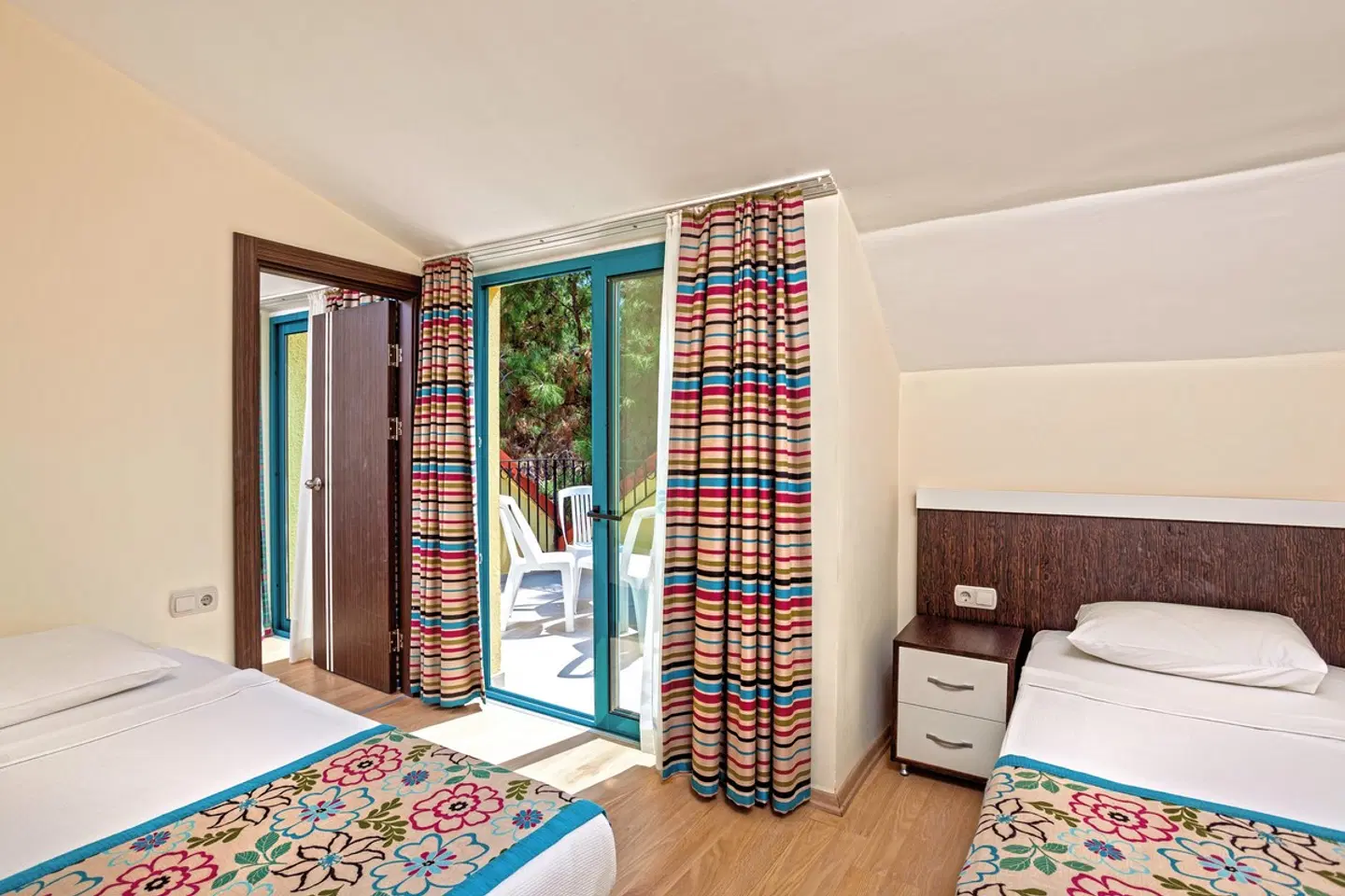 Dosi ROOM_EXAMPLE