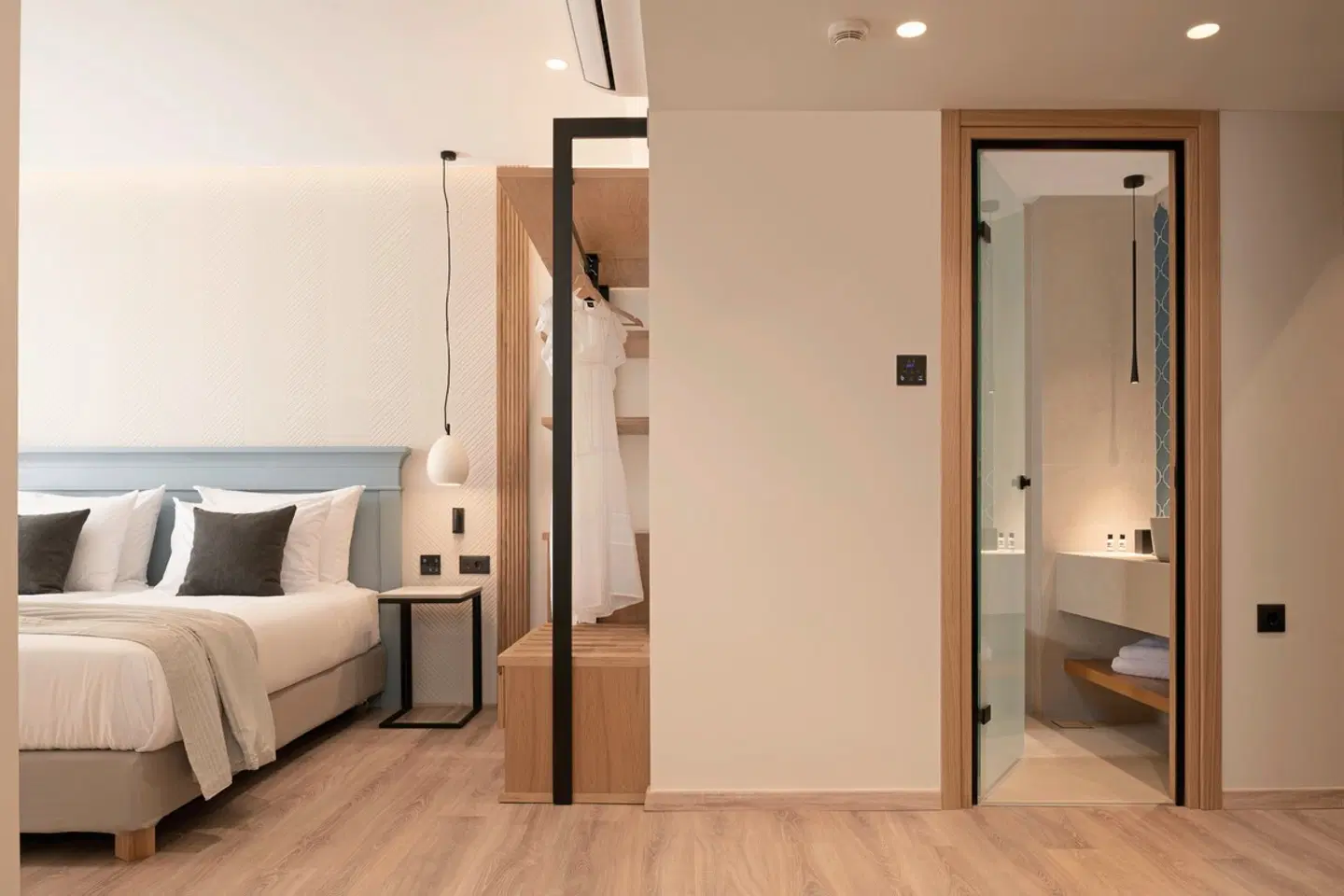 Ideon ROOM_EXAMPLE