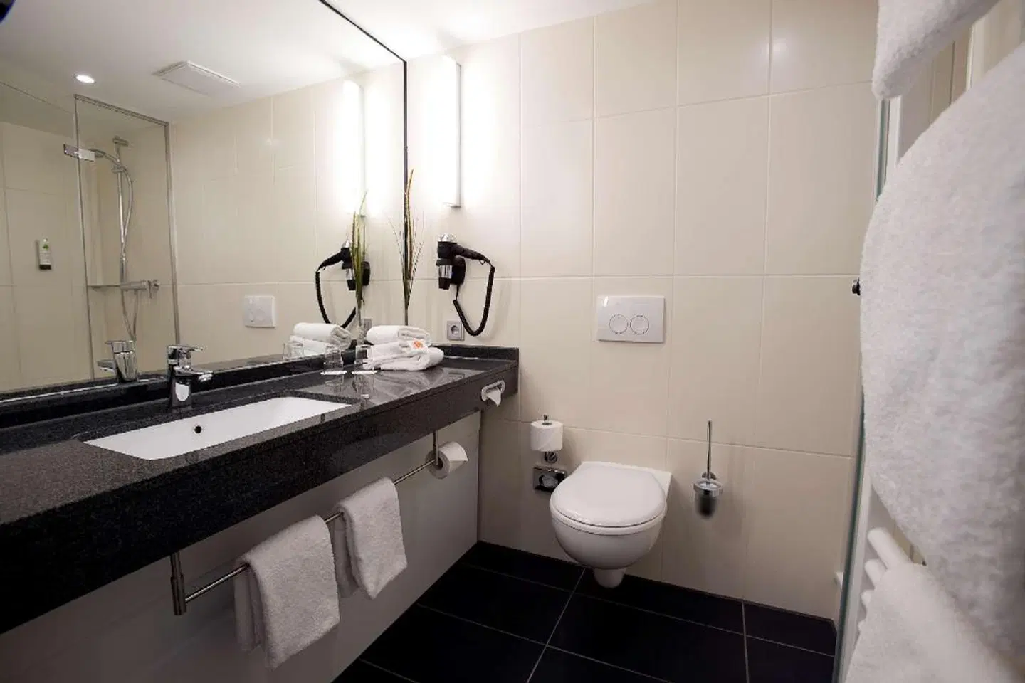Nordsee Hotel Bremerhaven Badezimmer