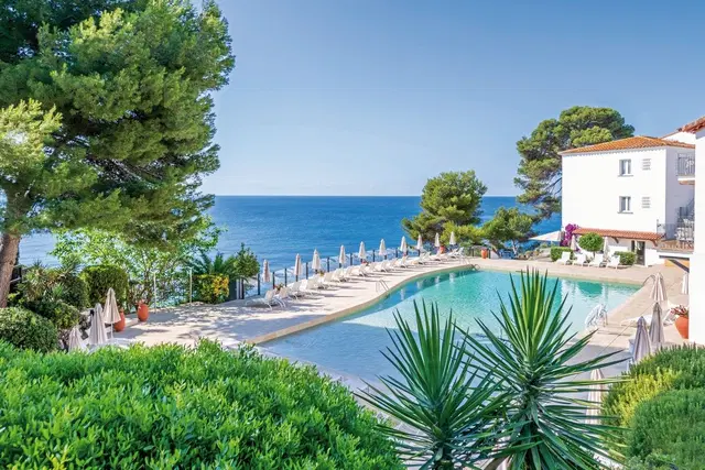 Park Hotel San Jorge OUTDOOR_POOL