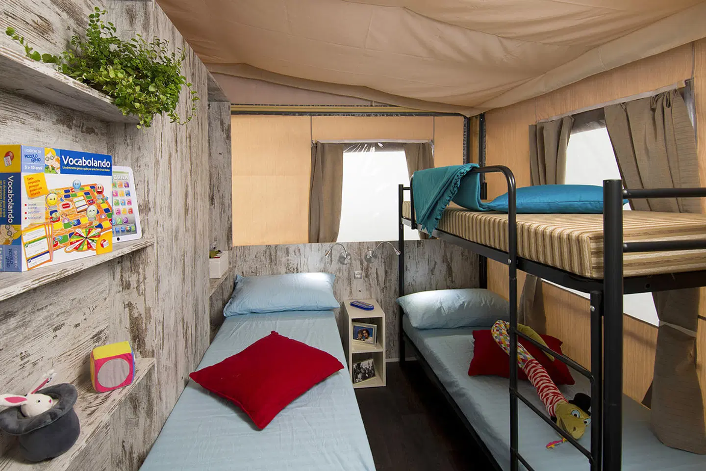 Zaton Holiday Resort Camping Badezimmer