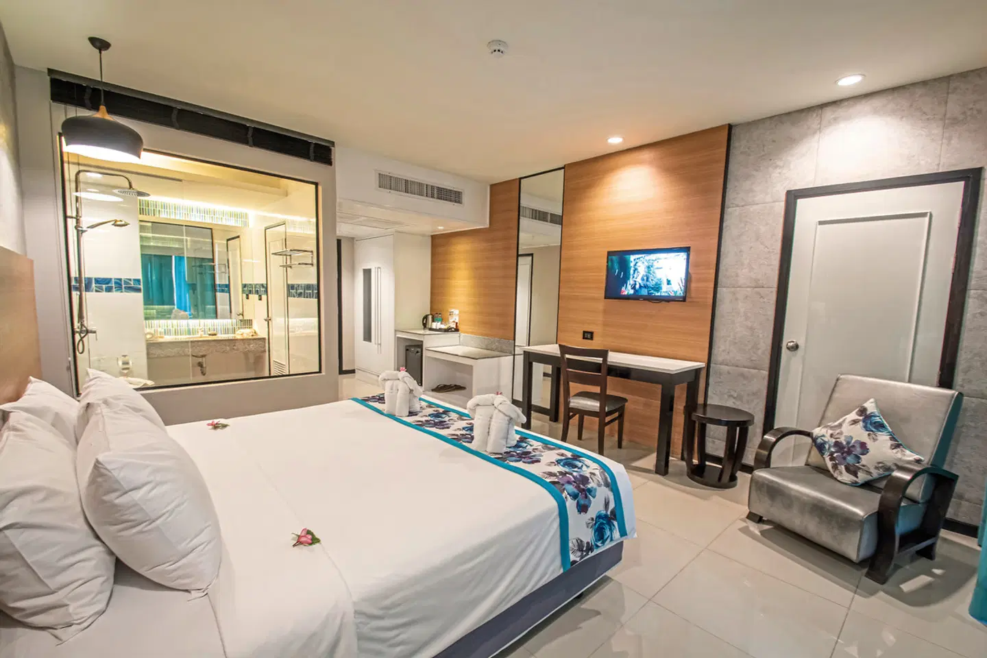 Peach Hill Resort & Spa ROOM_EXAMPLE