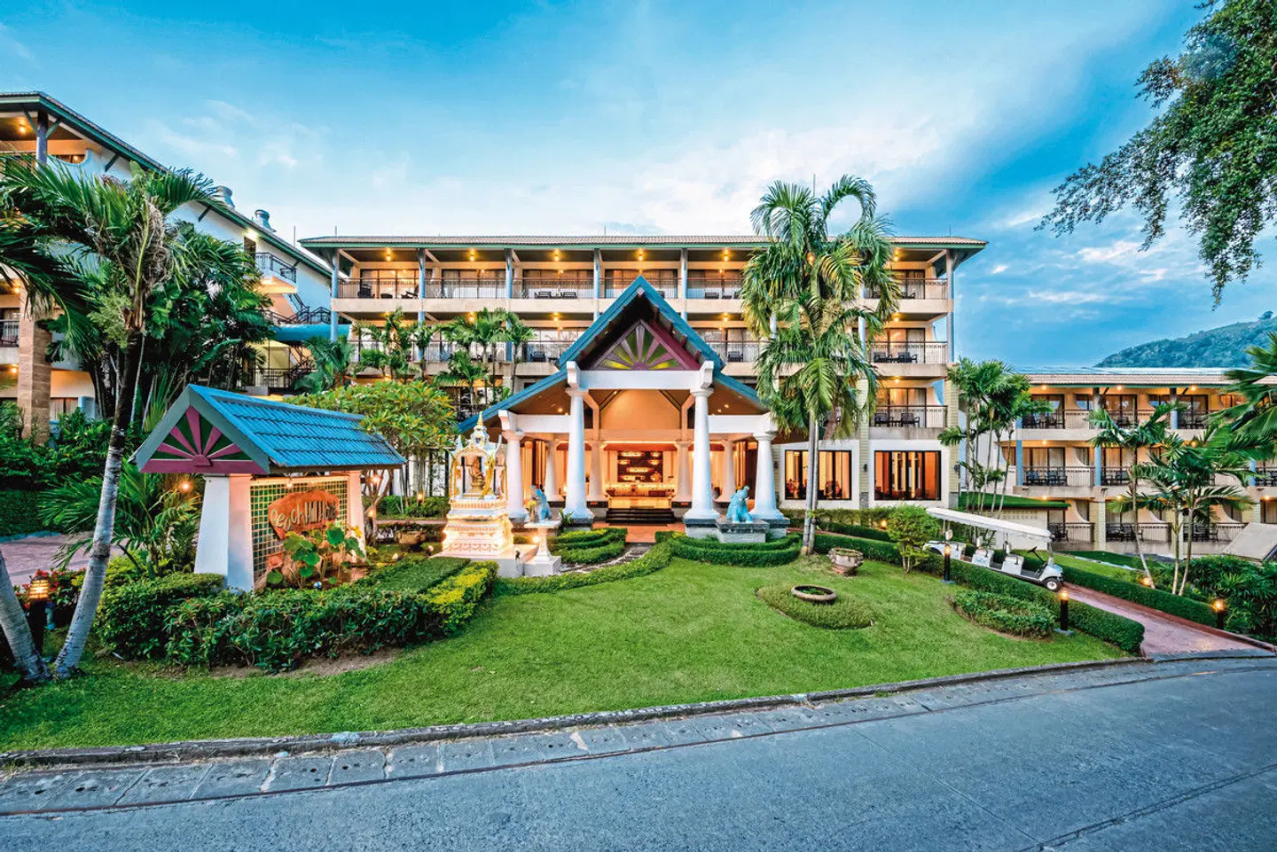 Peach Hill Resort & Spa EXTERIOR