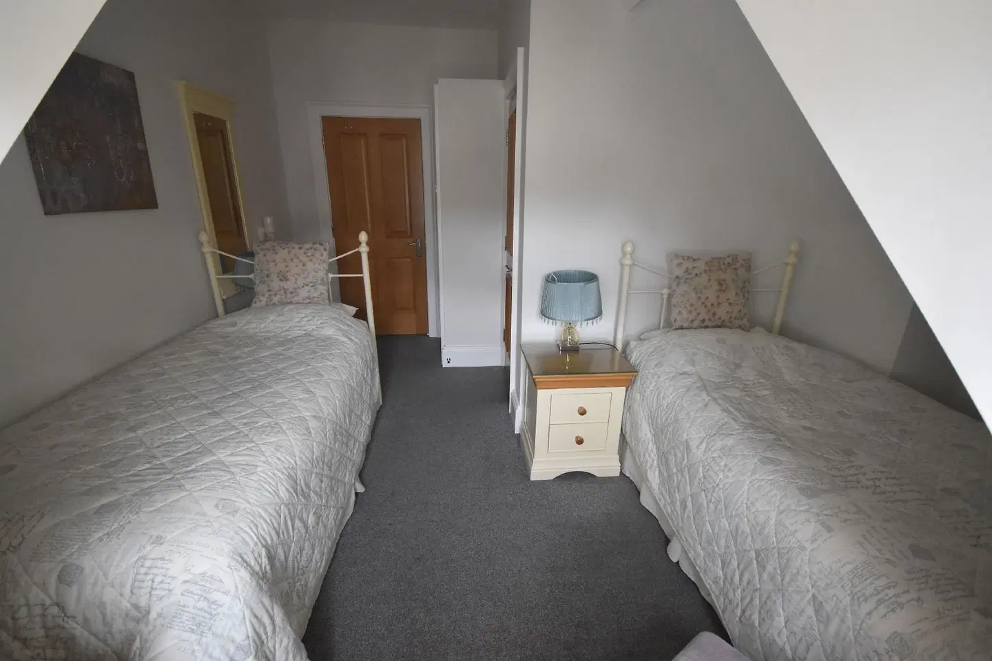 Gordon House ROOM_EXAMPLE