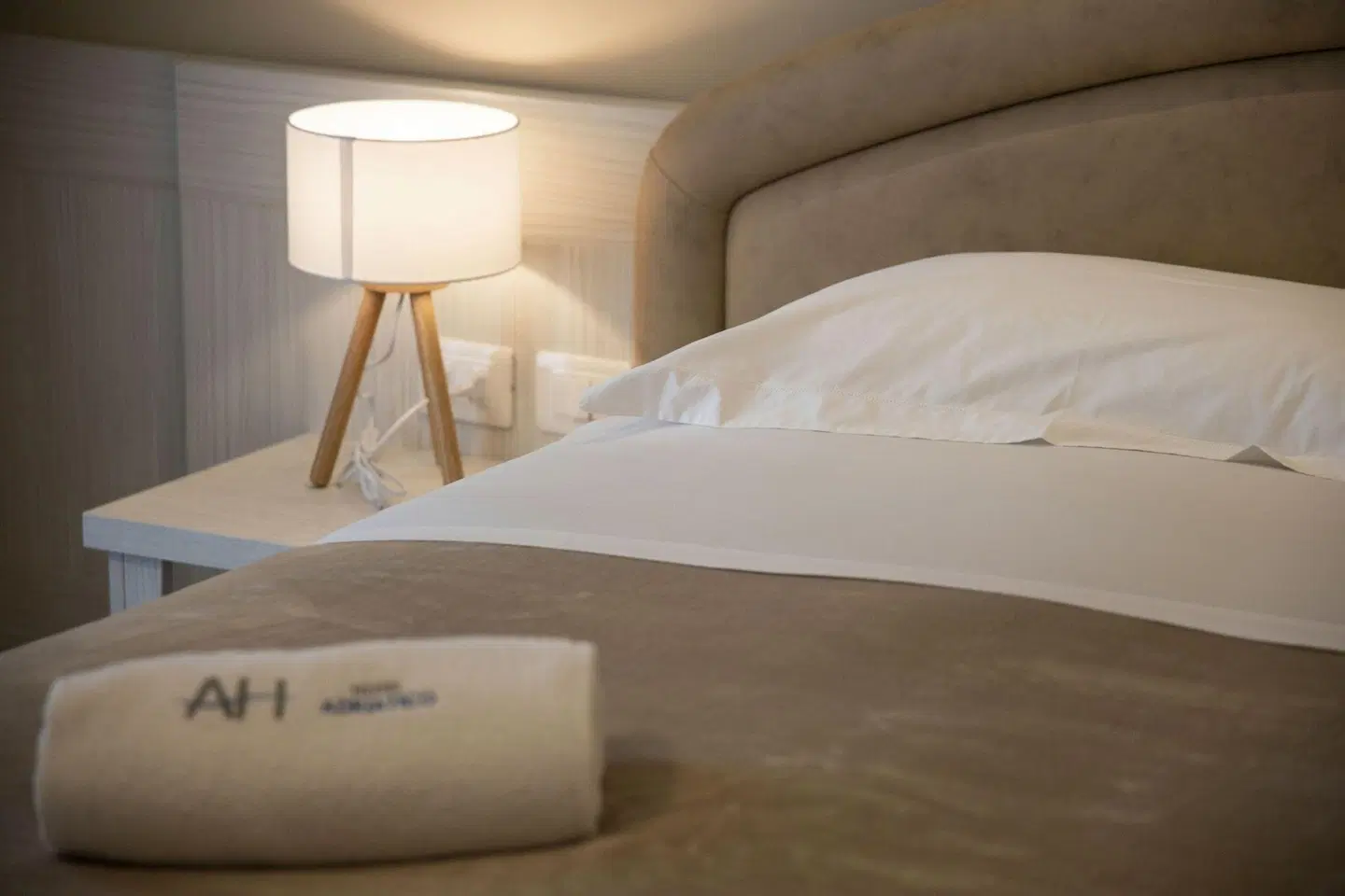 Adriatico ROOM_EXAMPLE