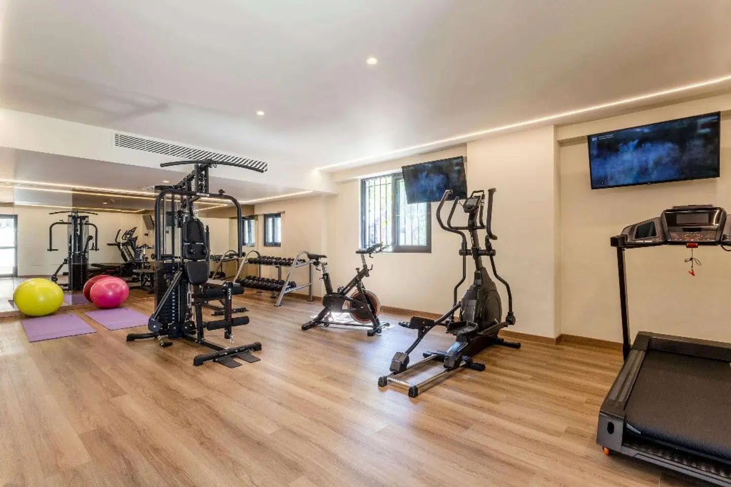 KoSea Boutique Hotel SPORTS_AND_LEISURE