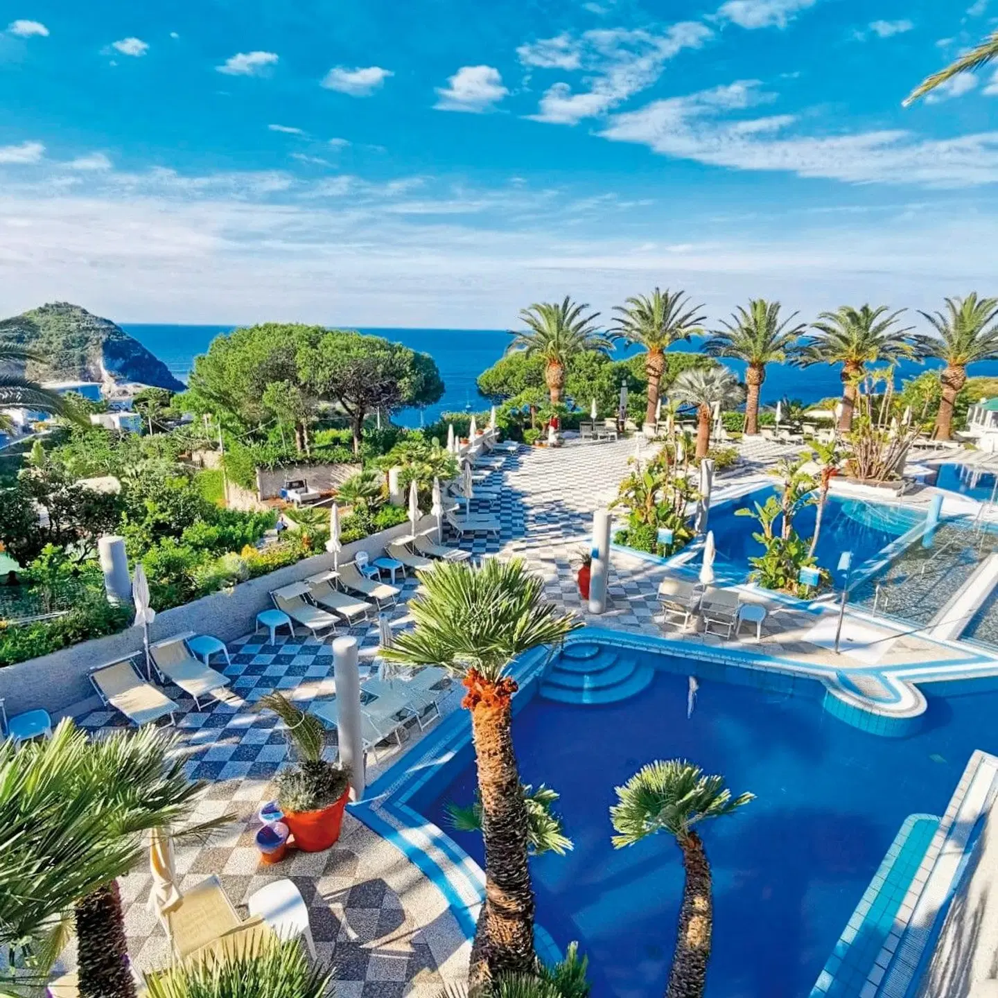 Borgo Romantica Resort & Spa OUTDOOR_POOL