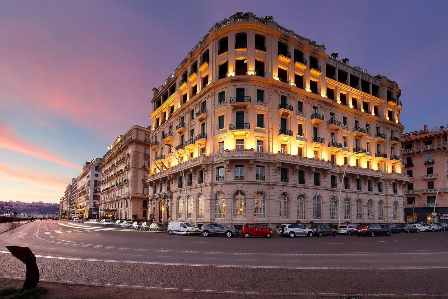 Eurostars Hotel Excelsior EXTERIOR