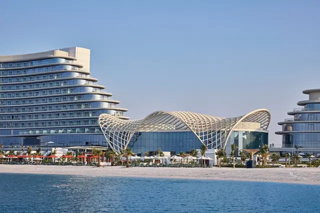 SO/ Ras Al Khaimah Strand