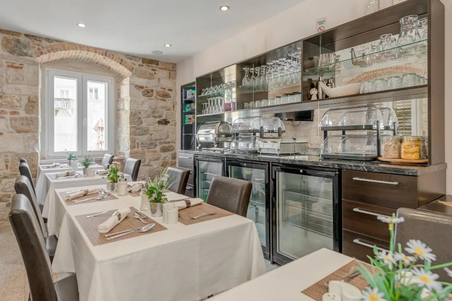 Palace Suites Restaurant