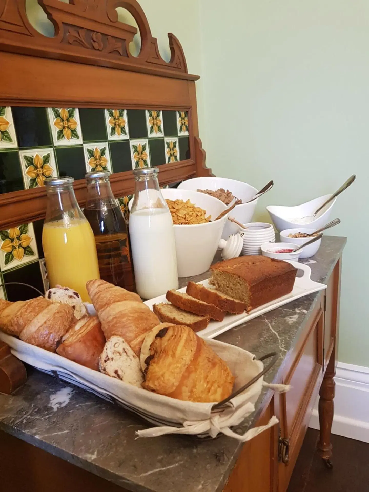 The Portland Guesthouse Restaurant
