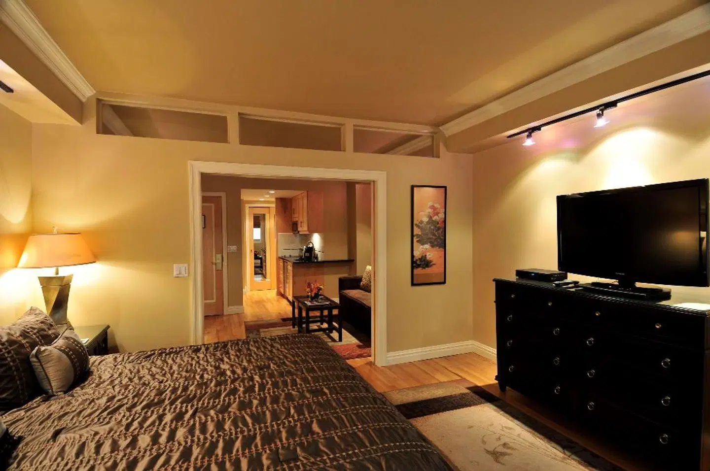 Lombardy Hotel ROOM_EXAMPLE
