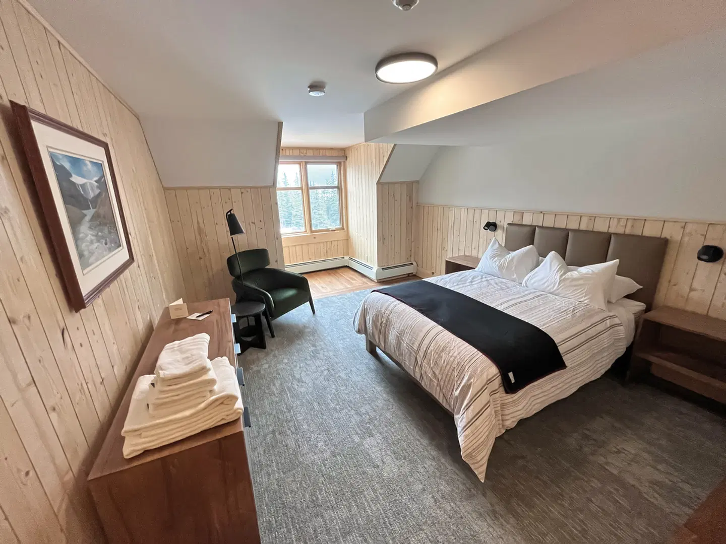 The Lodge at Bow Lake ROOM_EXAMPLE