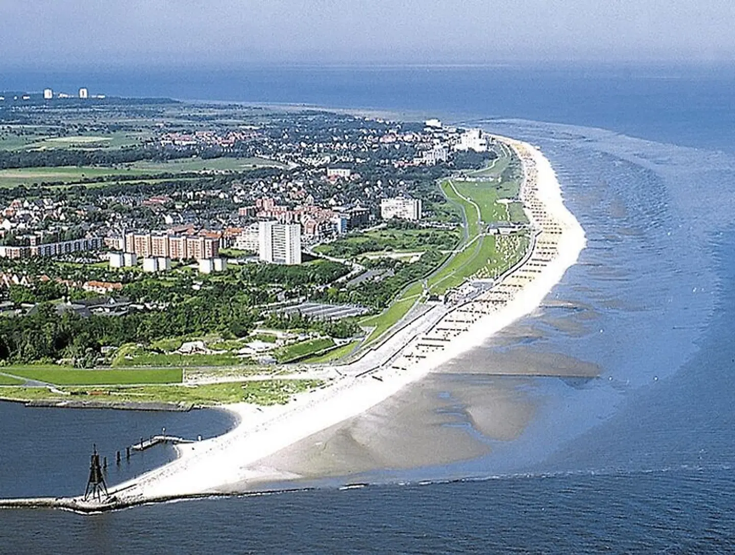 Nordsee-Hotel Deichgraf LANDSCAPE