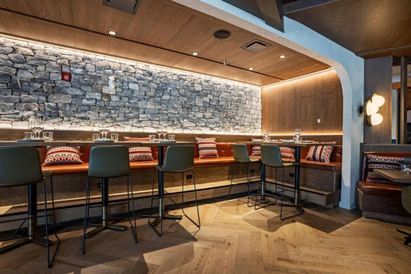 Everwild Canmore Bar