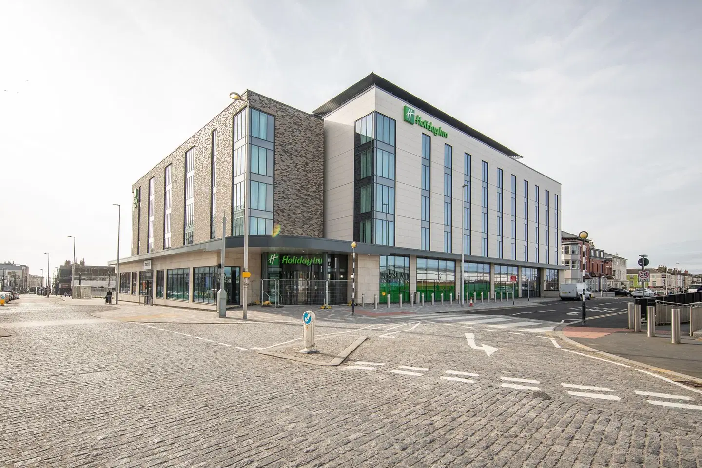 Holiday Inn Blackpool by IHG EXTERIOR