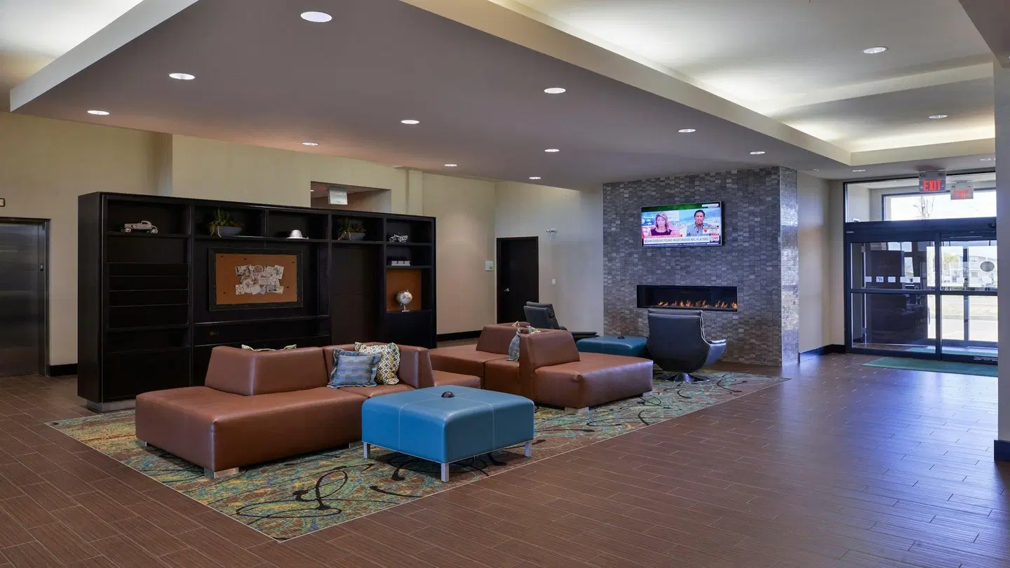 Holiday Inn Express & Suites Edmonton-International Airport by IHG LOUNGE_LOBBY