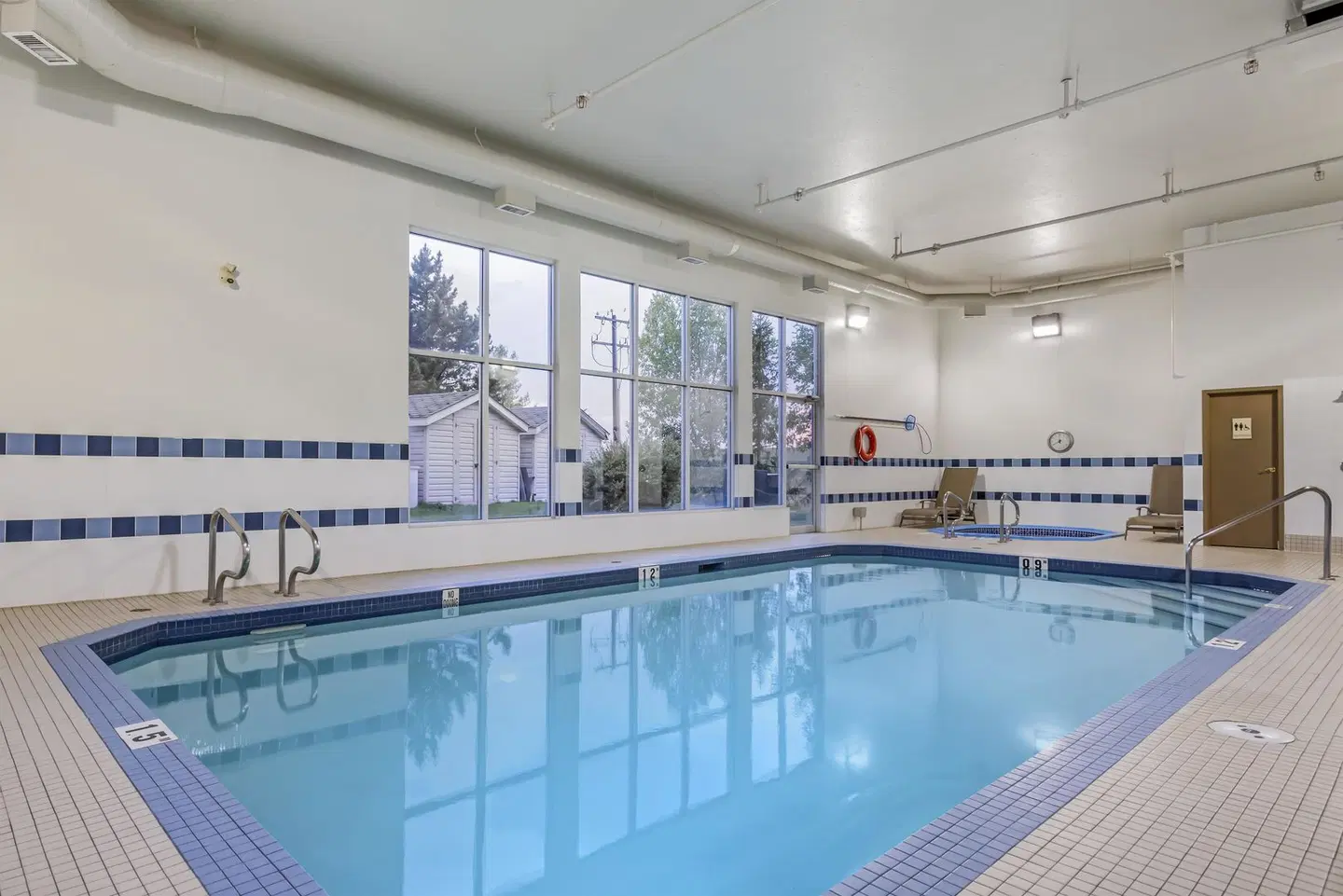 Best Western Plus Red Deer Inn & Suites Hallenbad