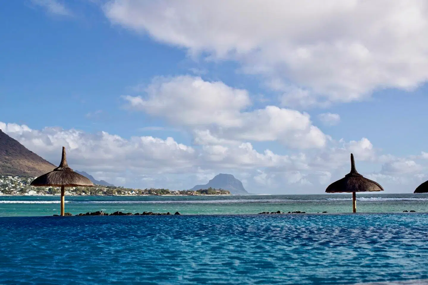 Sands Suites Resort & Spa LANDSCAPE