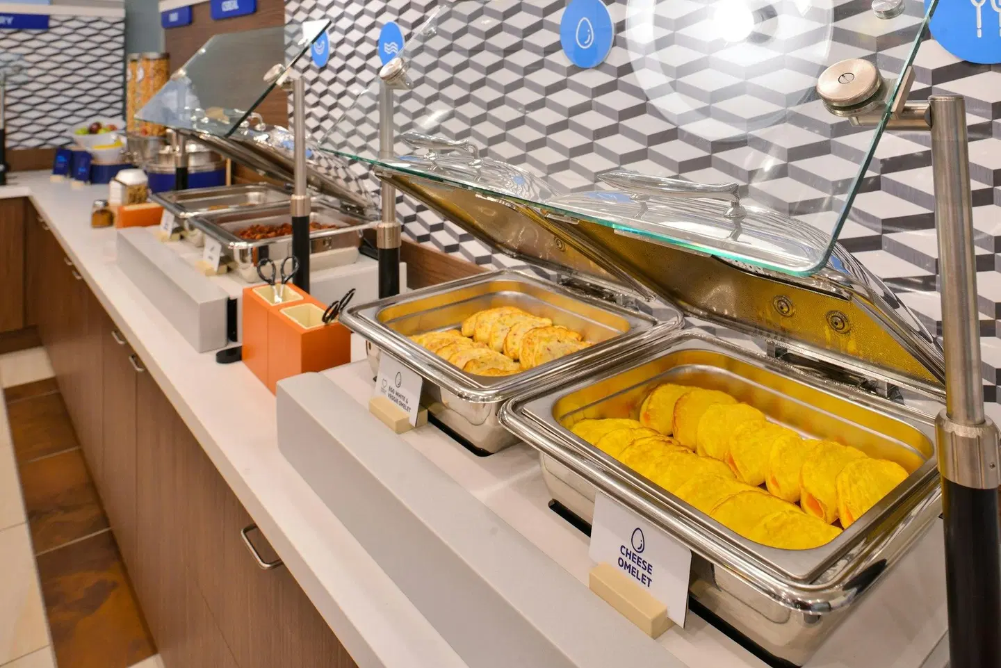 Holiday Inn Express & Suites Jamestown by IHG Restaurant