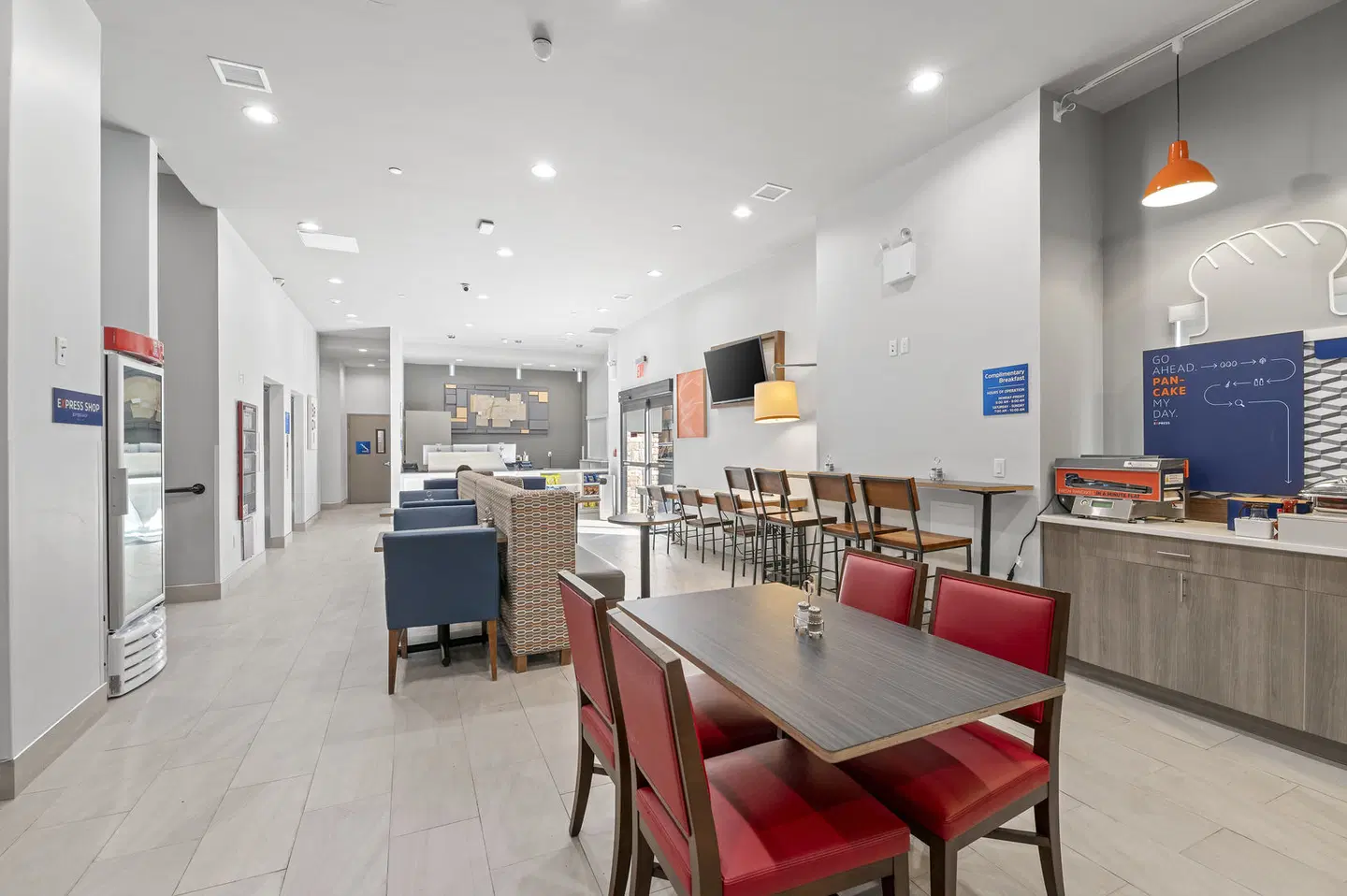 Holiday Inn Express And Suites Bronx - NYC by IHG Restaurant