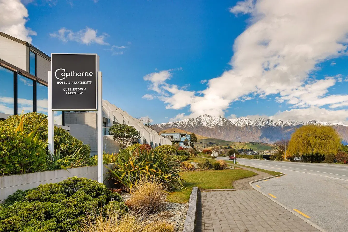 Copthorne Hotel & Apartments Queenstown Lakeview EXTERIOR