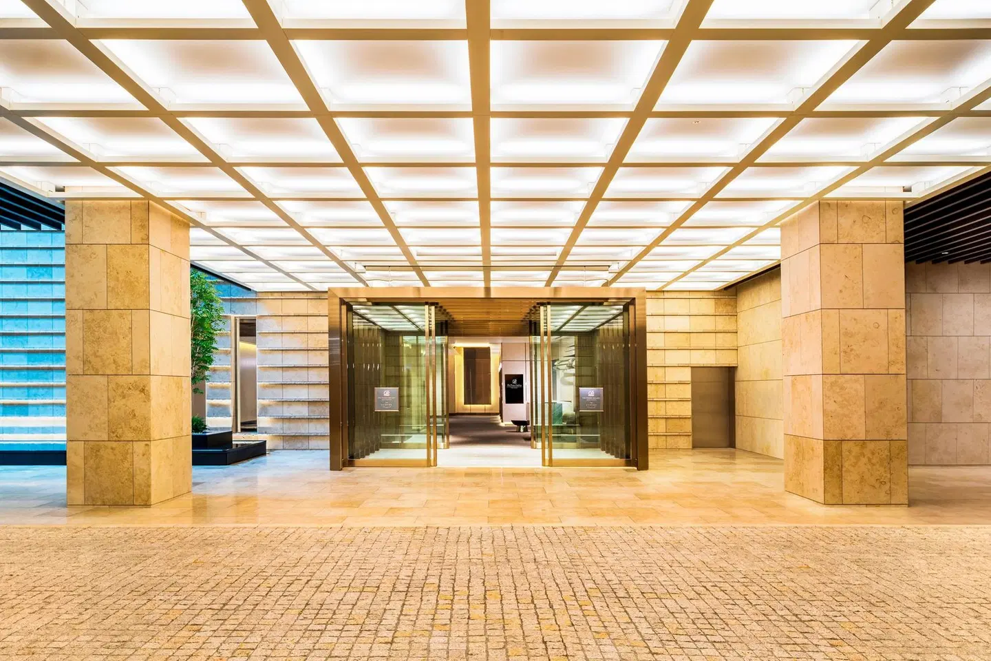 The Prince Gallery Tokyo Kioicho, a Luxury Collection Hotel EXTERIOR