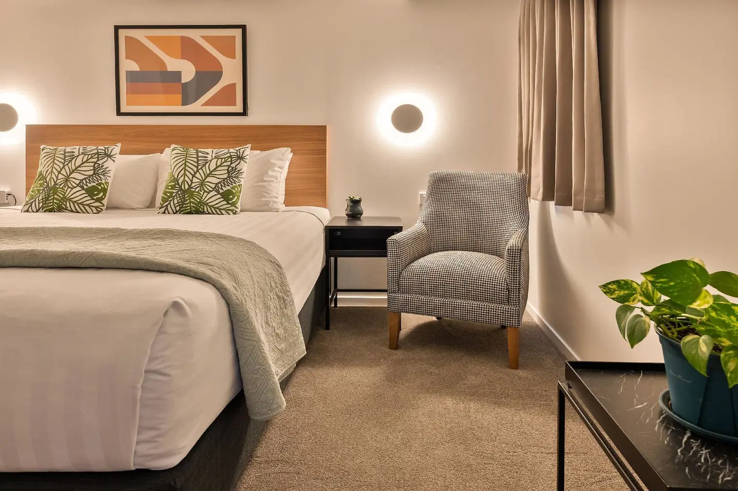 Best Western Newmarket Inn & Suites ROOM_EXAMPLE