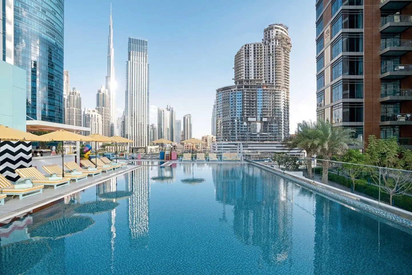 Pullman Dubai Downtown OUTDOOR_POOL