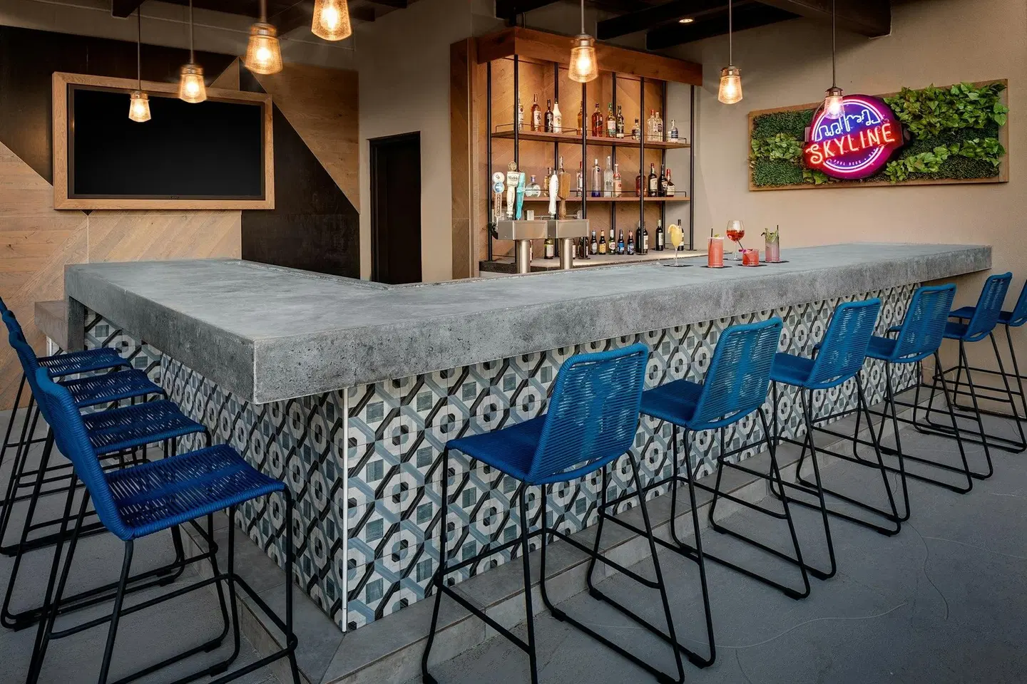 Hotel Indigo Austin Downtown by IHG Bar