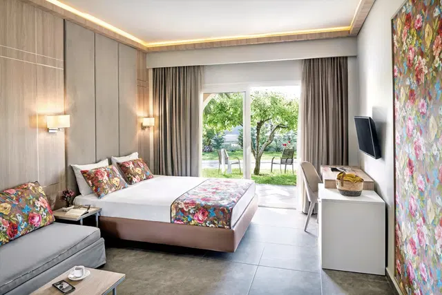 Alexandra Beach Spa Resort ROOM_EXAMPLE