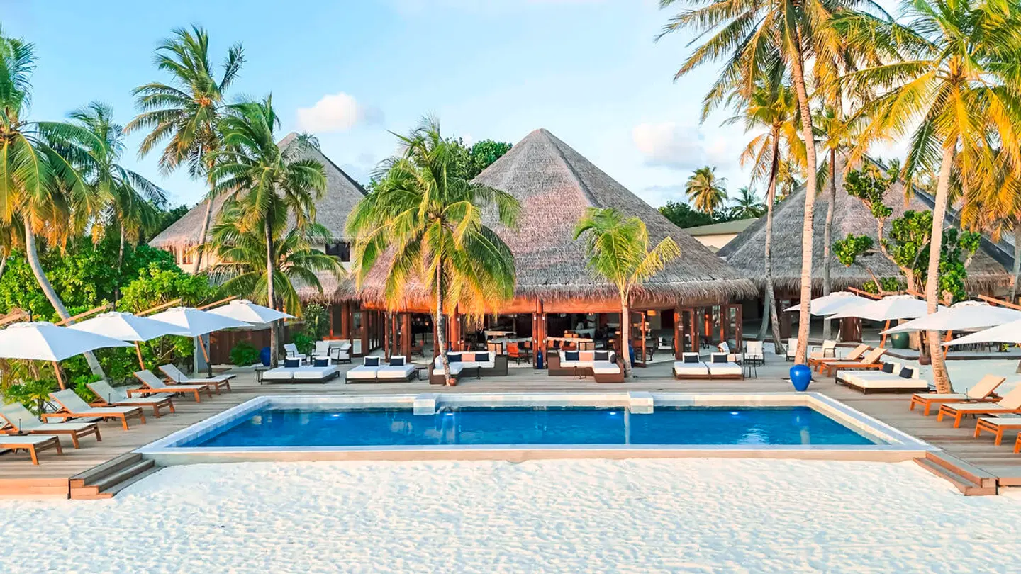 V Villas Maldives at Mirihi - MGallery Collection OUTDOOR_POOL