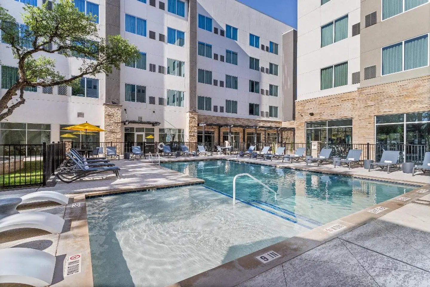 EVEN Hotels Austin Uptown near the Domain by IHG OUTDOOR_POOL