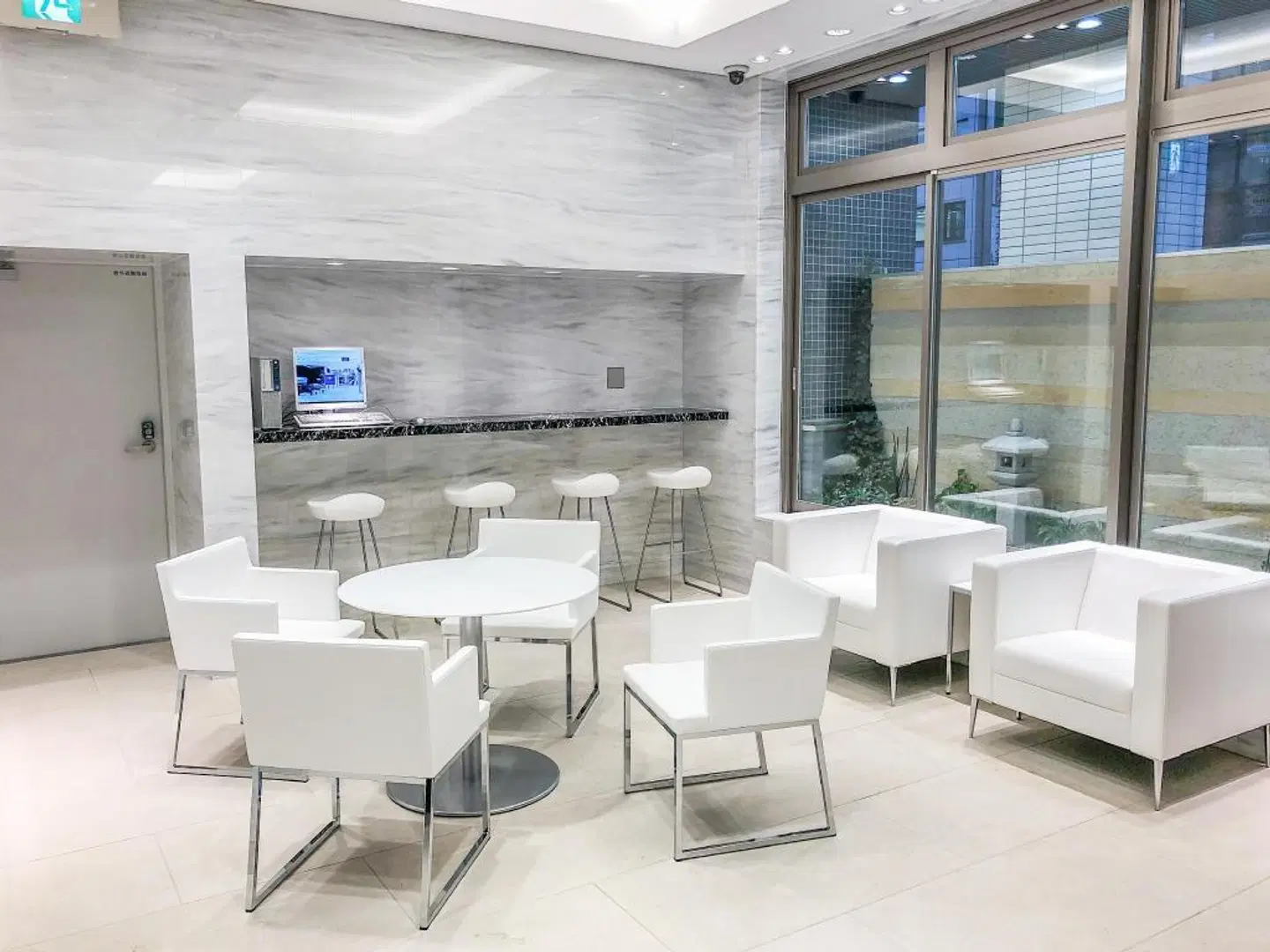 Four Points Flex by Sheraton Yokohama West Konferenz
