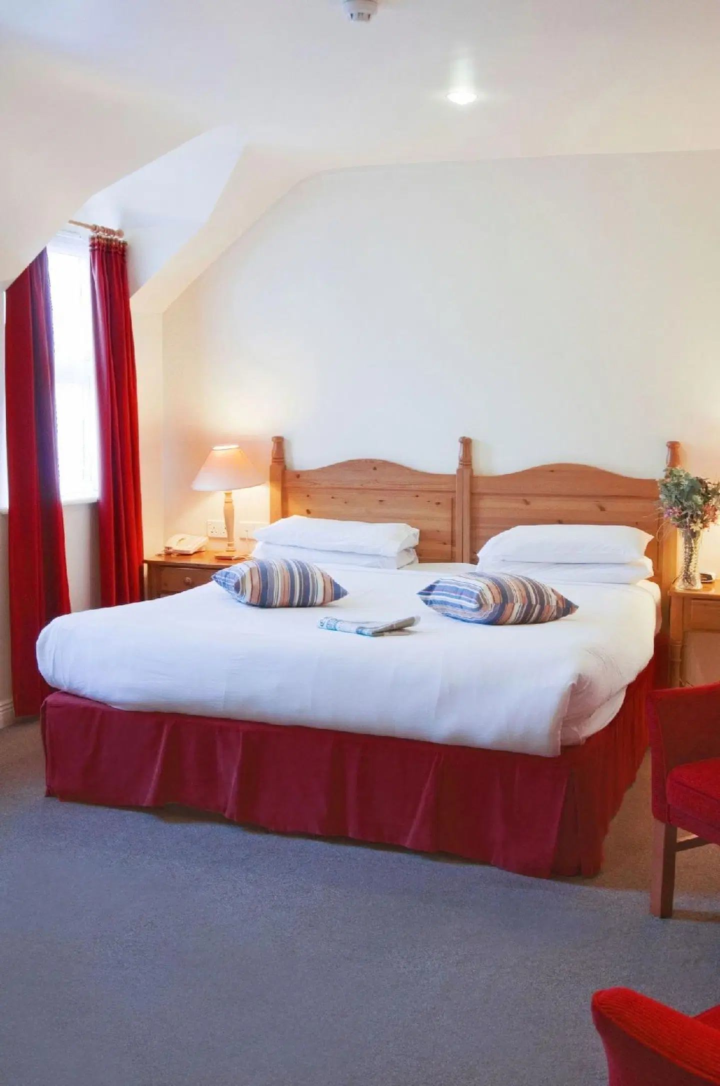 Casey's of Baltimore ROOM_EXAMPLE