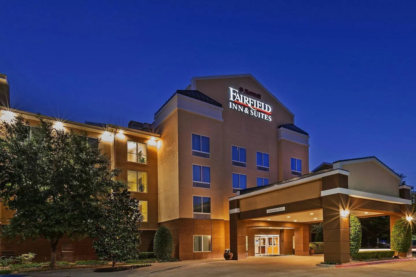 Fairfield by Marriott Inn & Suites Austin Northwest/Arboretum EXTERIOR
