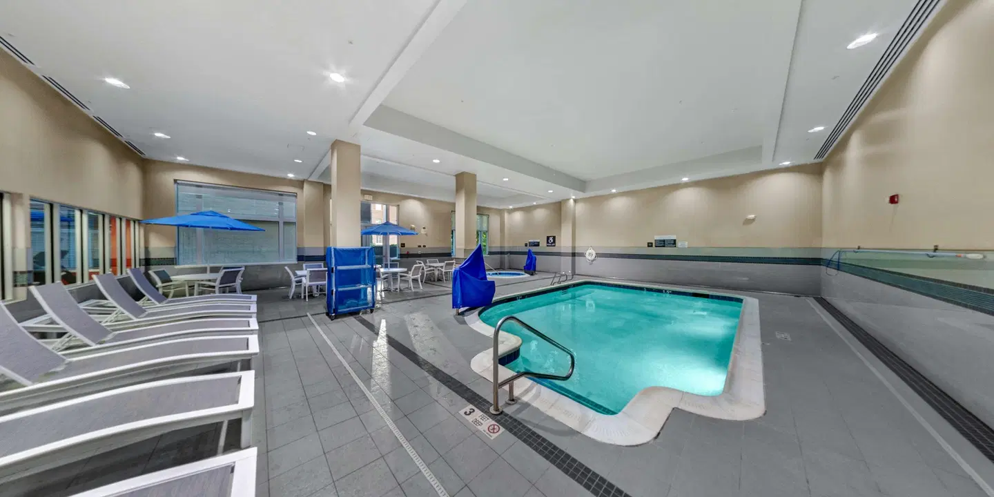 Hilton Garden Inn Ithaca Hallenbad
