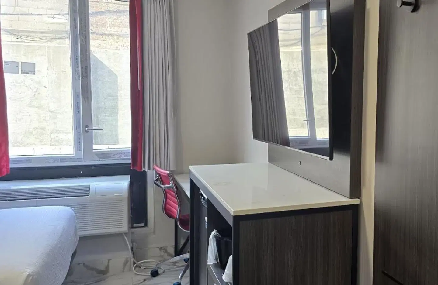 Ramada by Wyndham Brooklyn Empire Blvd ROOM_EXAMPLE