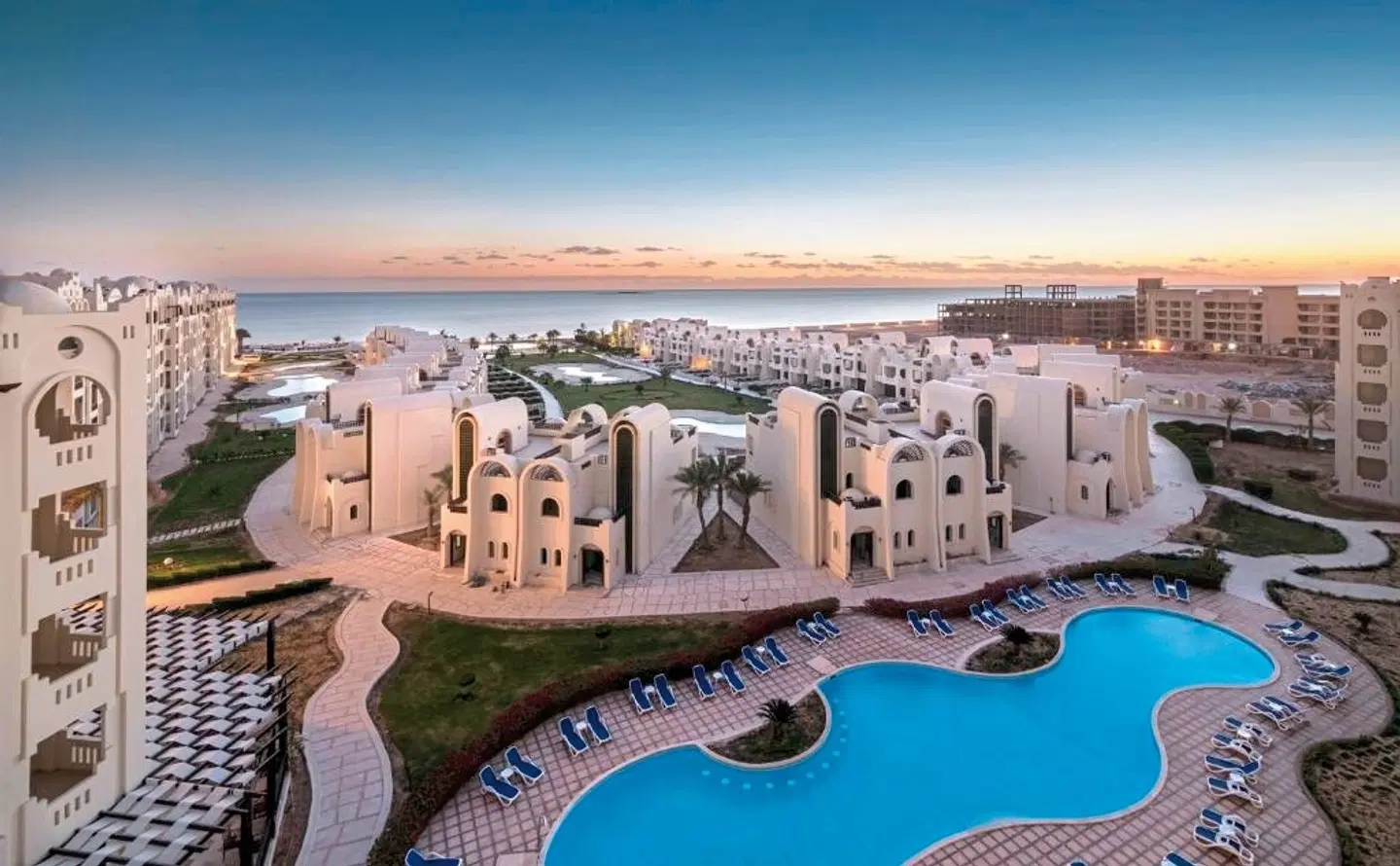 Gravity Hotel & Aquapark Sahl Hasheesh OUTDOOR_POOL