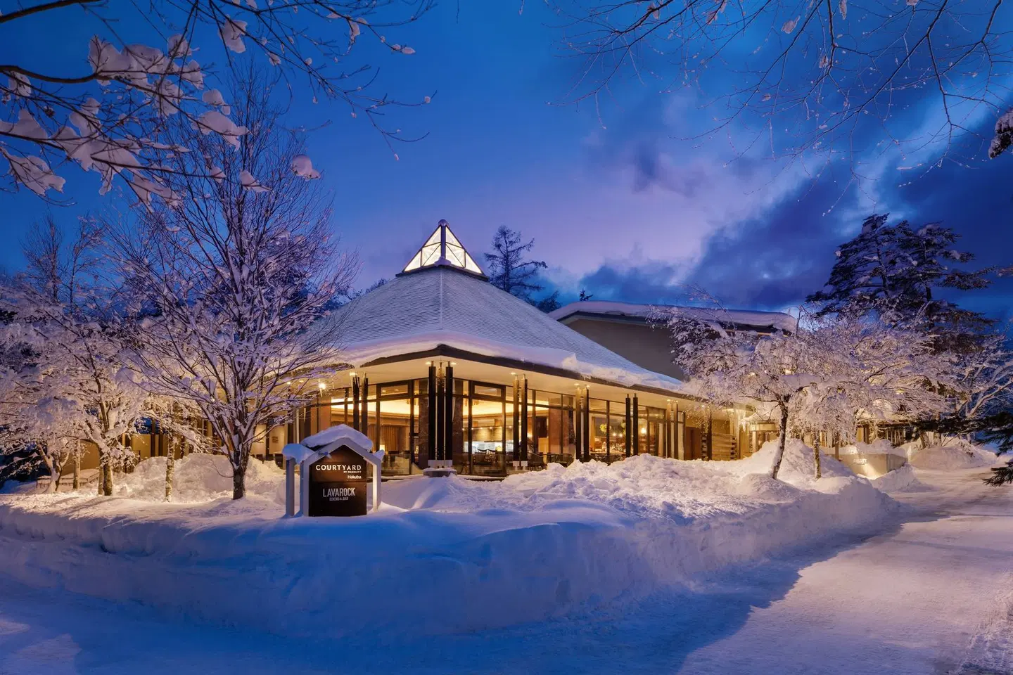 Courtyard by Marriott Hakuba EXTERIOR