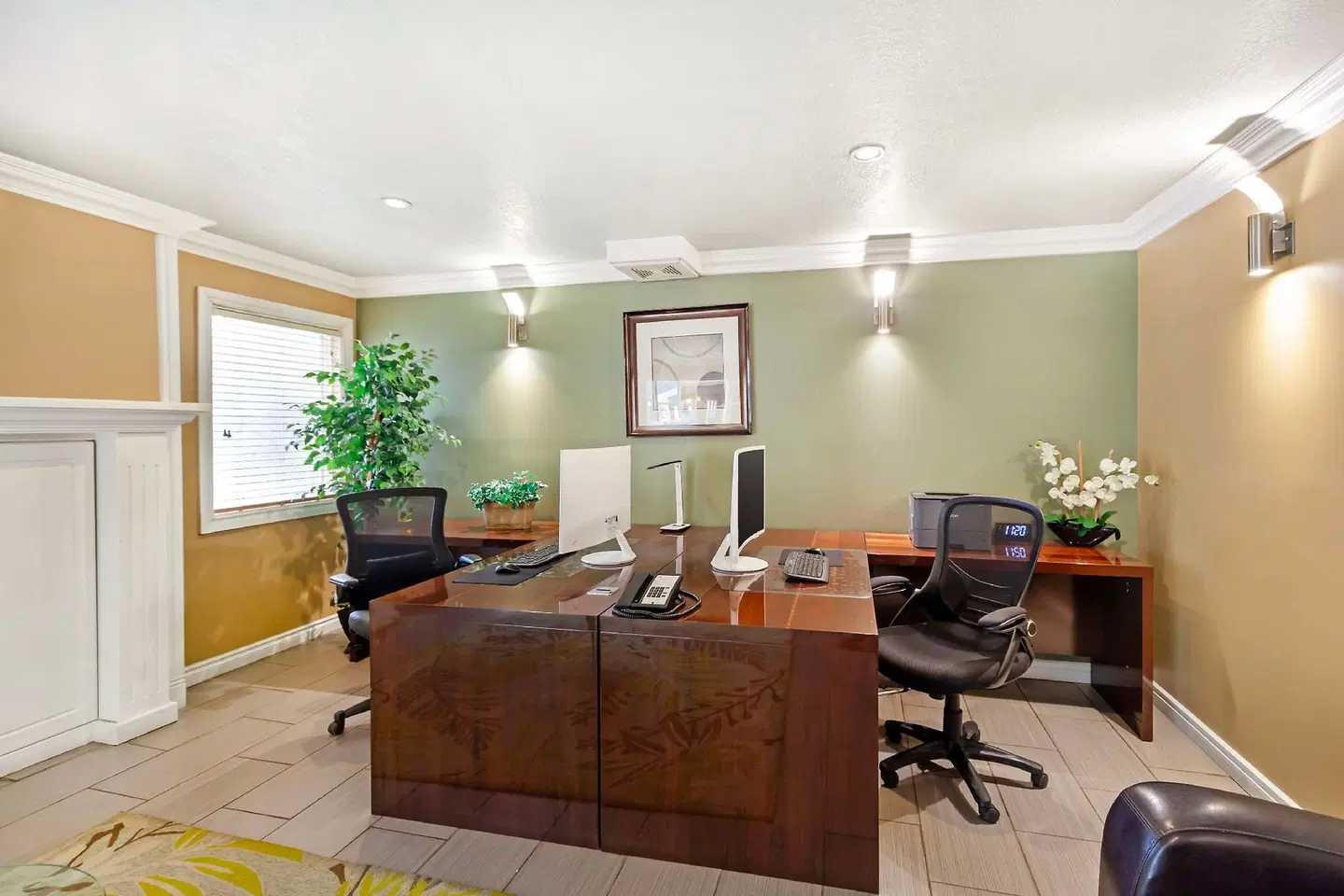 Best Western Plus Mirage Hotel & Resort ROOM_EXAMPLE