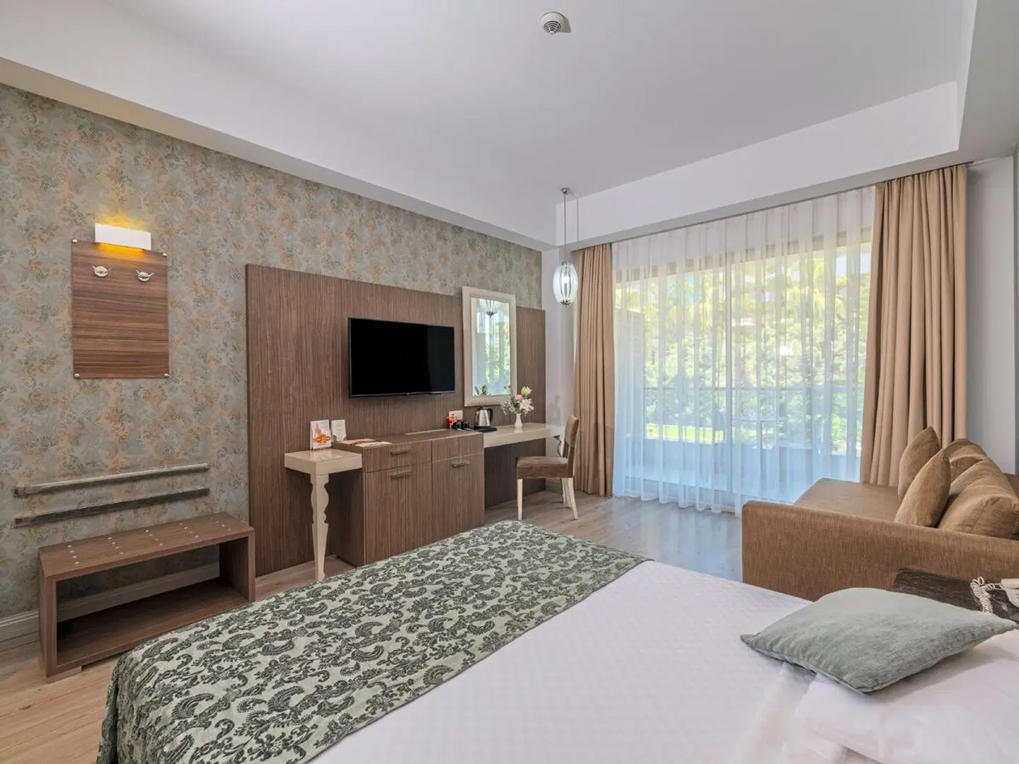 Port Side Resort Hotel ROOM_EXAMPLE