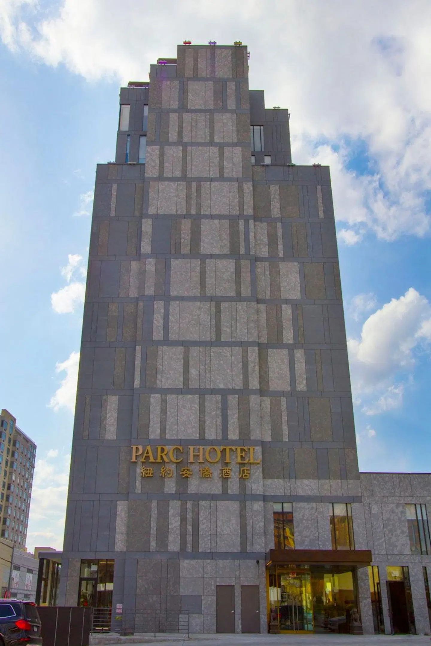The Parc Hotel EXTERIOR