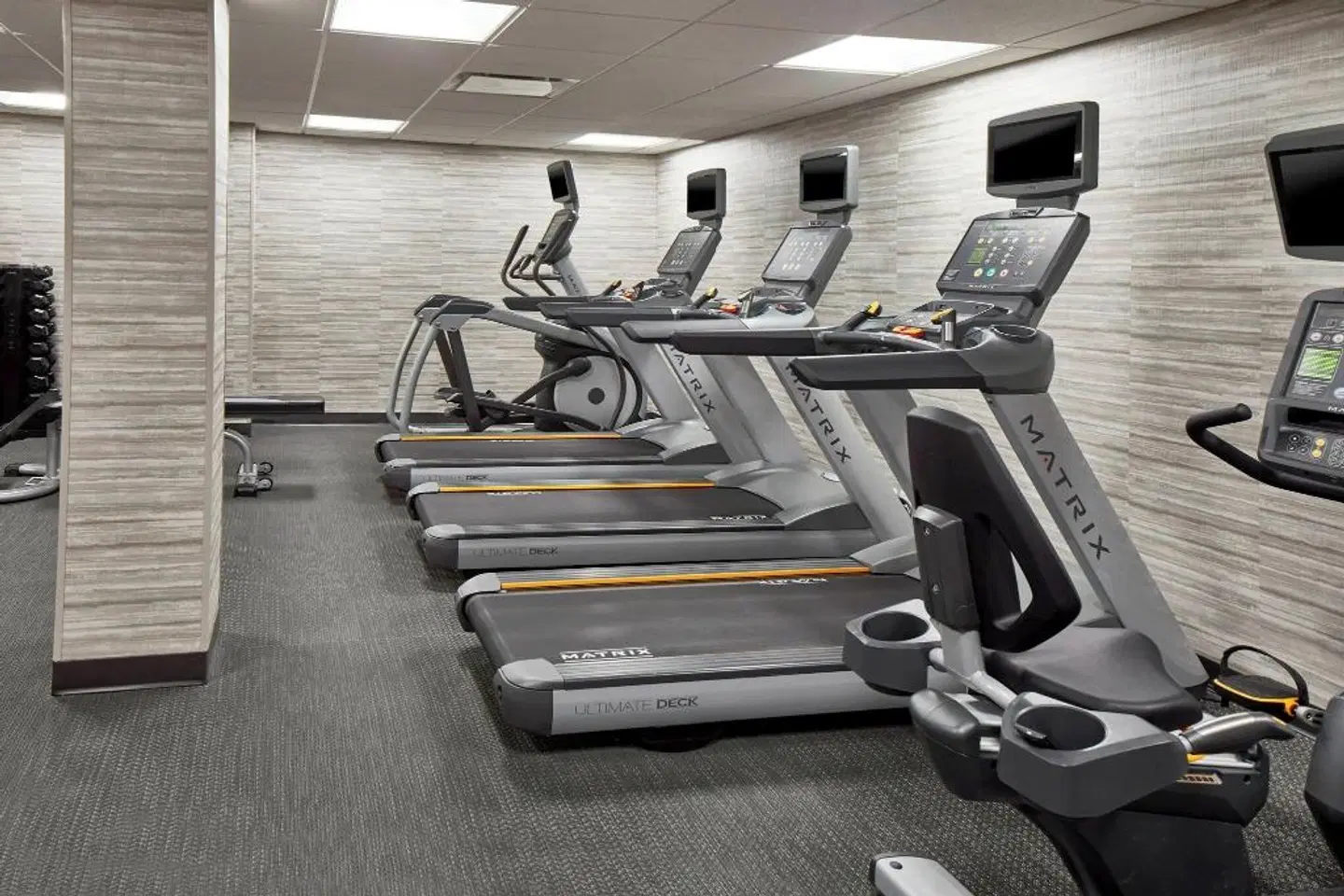 Courtyard by Marriott Albany Thruway SPORTS_AND_LEISURE