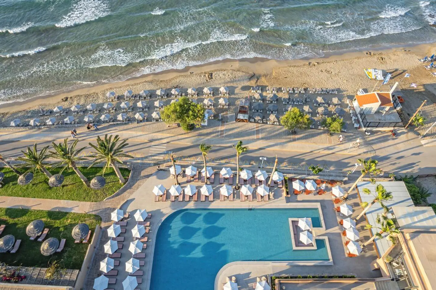 Blue Sea Beach Affiliated by Melia OUTDOOR_POOL