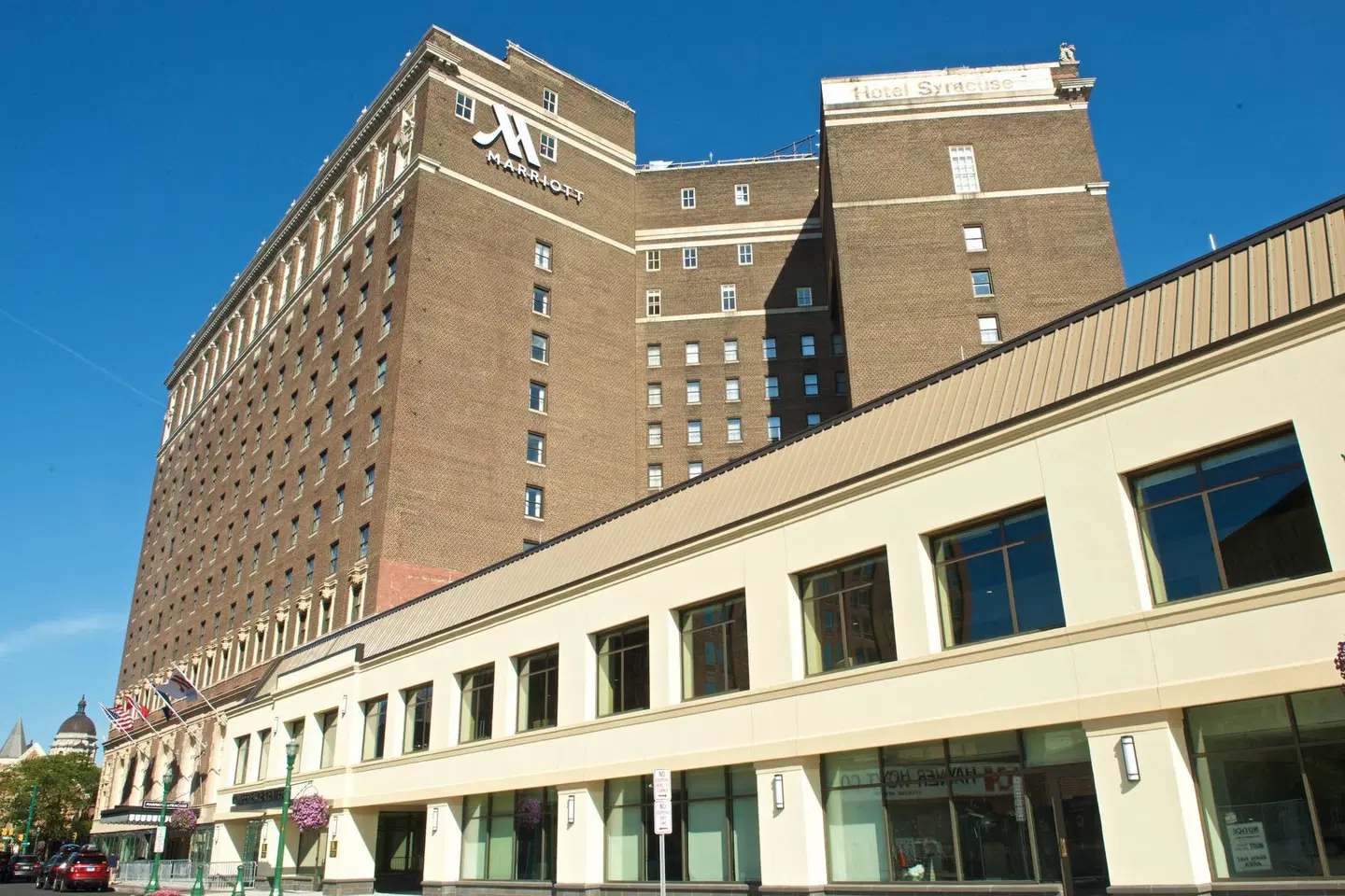 Marriott Syracuse Downtown EXTERIOR