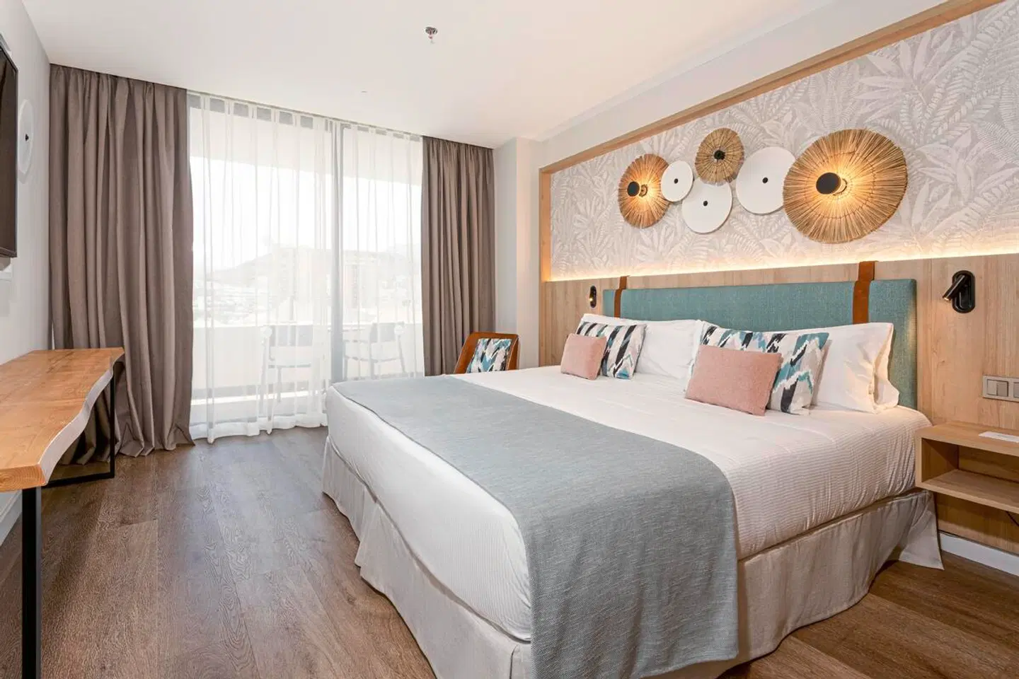 Mediterranean Palace ROOM_EXAMPLE