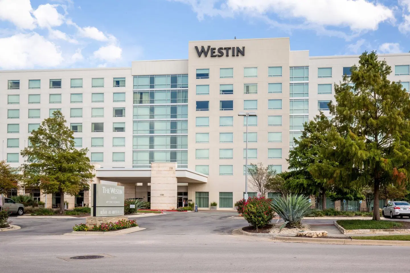 The Westin Austin at The Domain EXTERIOR
