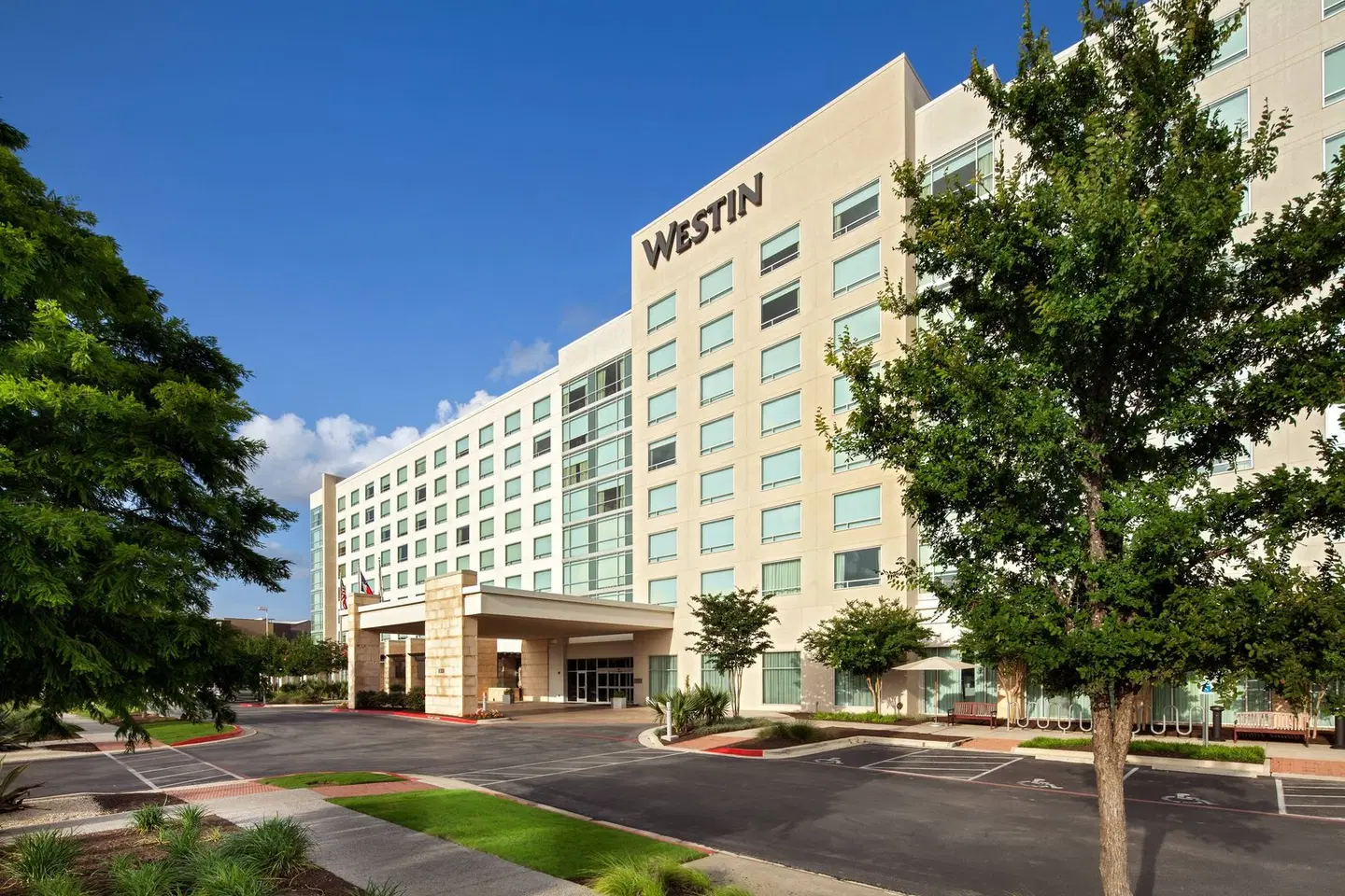 The Westin Austin at The Domain EXTERIOR