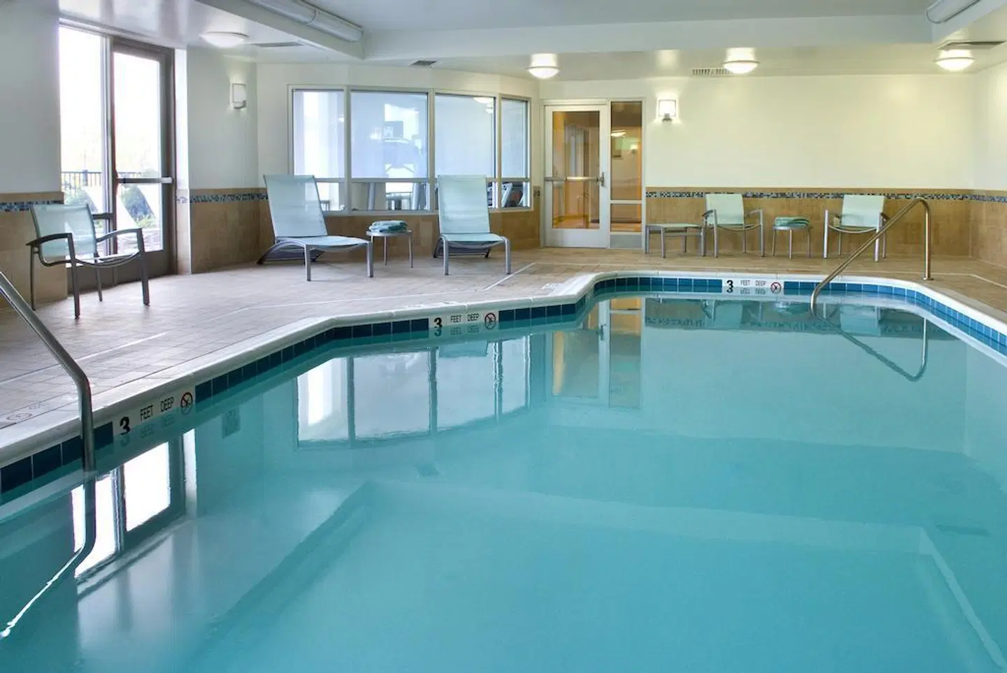 SpringHill Suites by Marriott Syracuse Carrier Circle Hallenbad